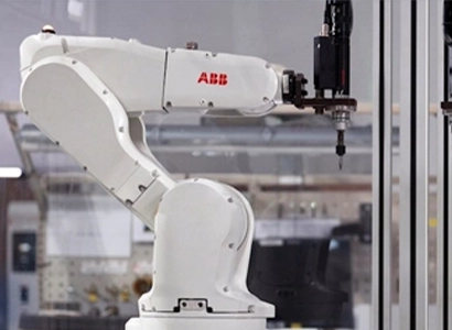 Industrial Robot Supplier in UAE & Globally